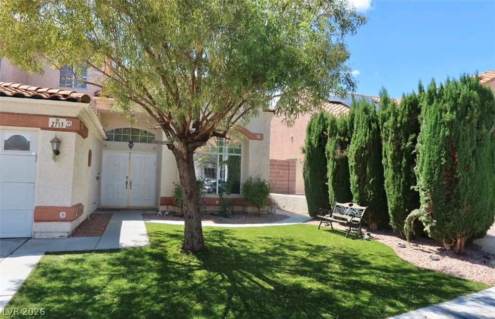 2713 Monrovia Drive Las Vegas, NV 89117