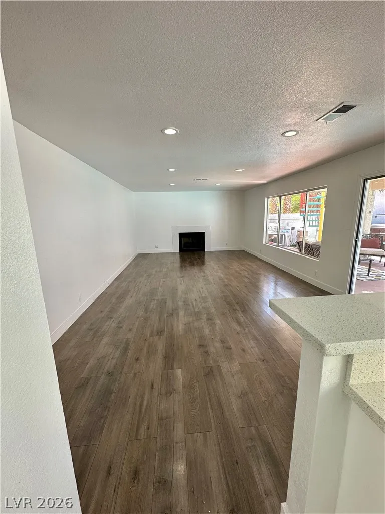 2713 Monrovia Drive Las Vegas, NV 89117