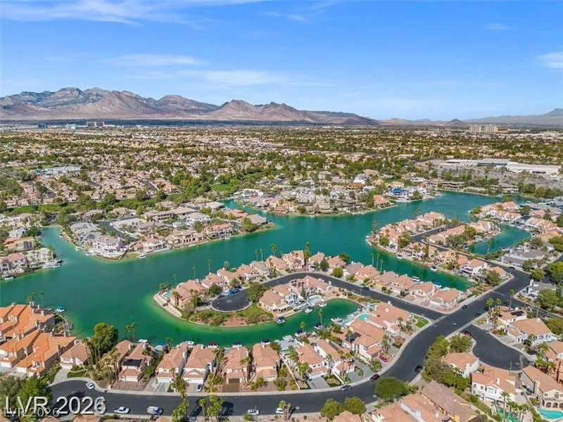 2713 Monrovia Drive Las Vegas, NV 89117