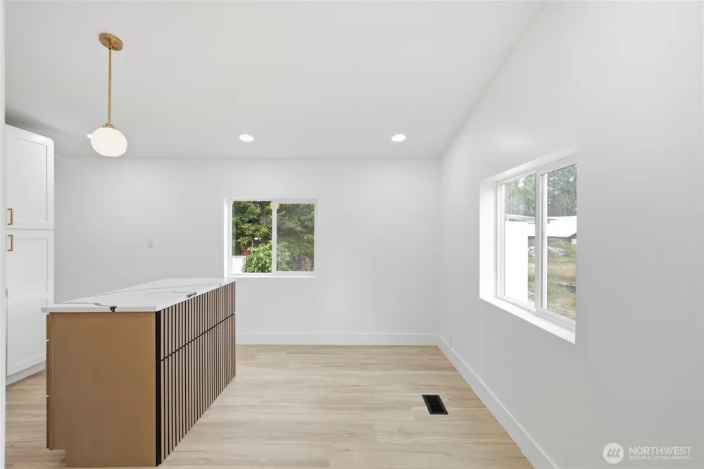 11402 242nd Avenue Ct E #32 Buckley, WA 98321