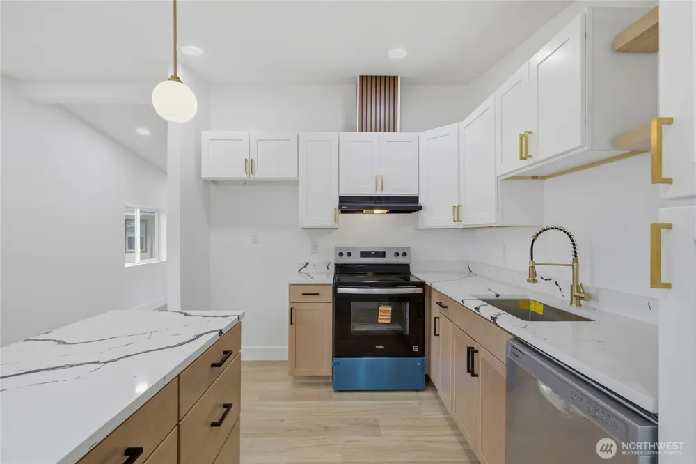 11402 242nd Avenue Ct E #32 Buckley, WA 98321