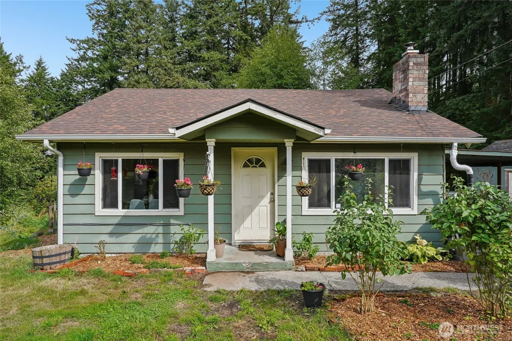 6605 Sidney Road SW Port Orchard, WA 98367