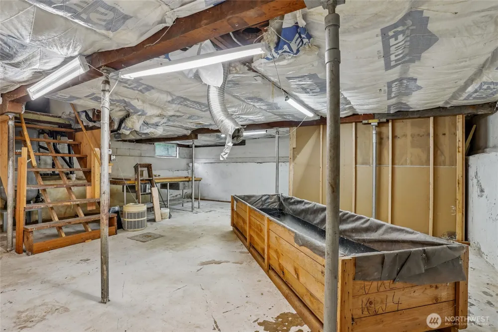 6605 Sidney Road SW Port Orchard, WA 98367