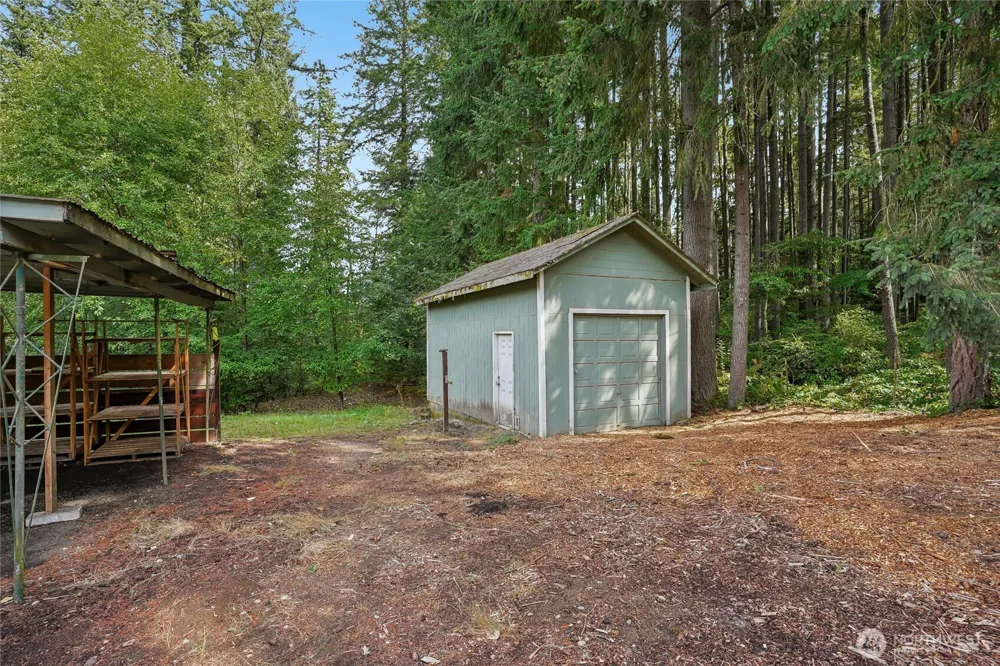 6605 Sidney Road SW Port Orchard, WA 98367