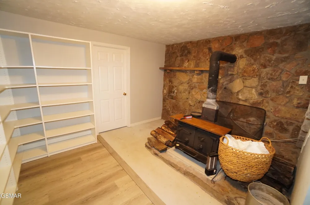 1044 Fate Rankin Road Jefferson City, TN 37760