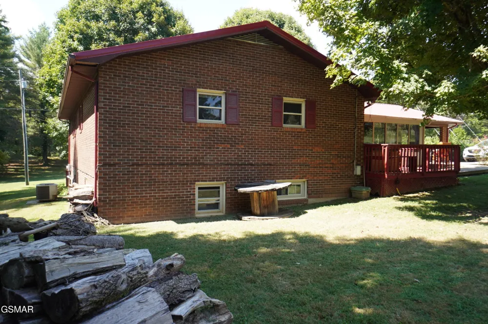 1044 Fate Rankin Road Jefferson City, TN 37760
