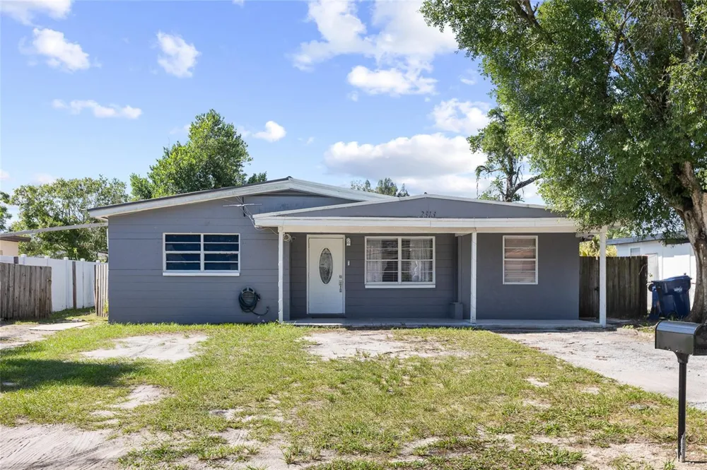 2313 E 111TH AVE Tampa, FL 33612