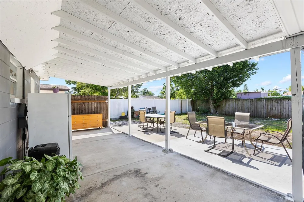 2313 E 111TH AVE Tampa, FL 33612