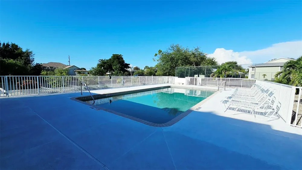 8100 MEMORY LANE #207 Rotonda West, FL 33947