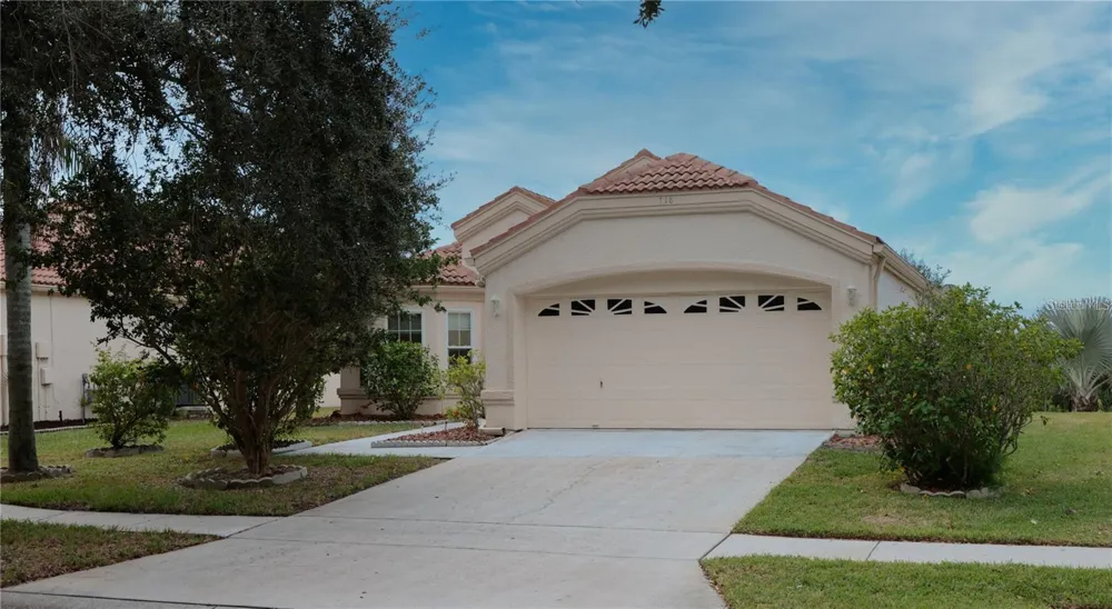 718 LIGHTHOUSE DRIVE Tarpon Springs, FL 34689