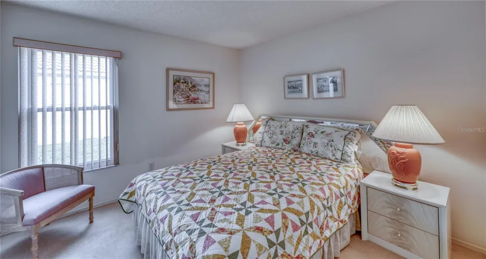 718 LIGHTHOUSE DRIVE Tarpon Springs, FL 34689