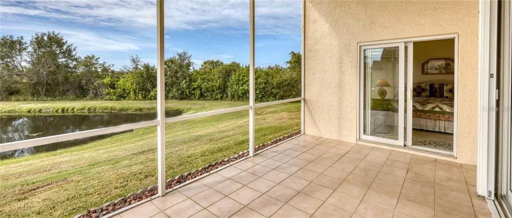 718 LIGHTHOUSE DRIVE Tarpon Springs, FL 34689