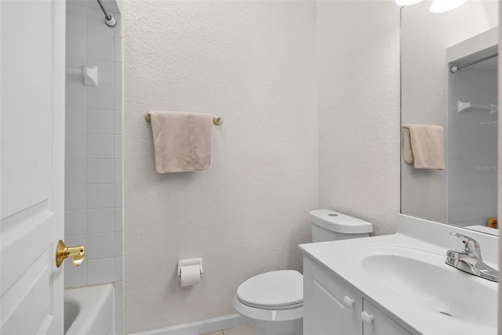 106 BRENT CIRCLE Oldsmar, FL 34677