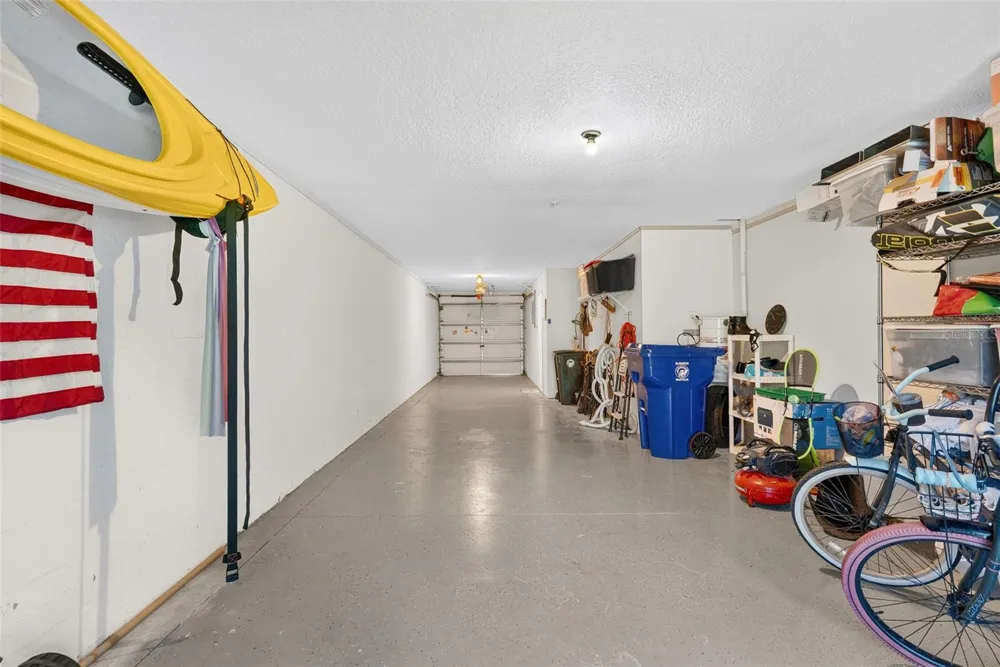 106 BRENT CIRCLE Oldsmar, FL 34677