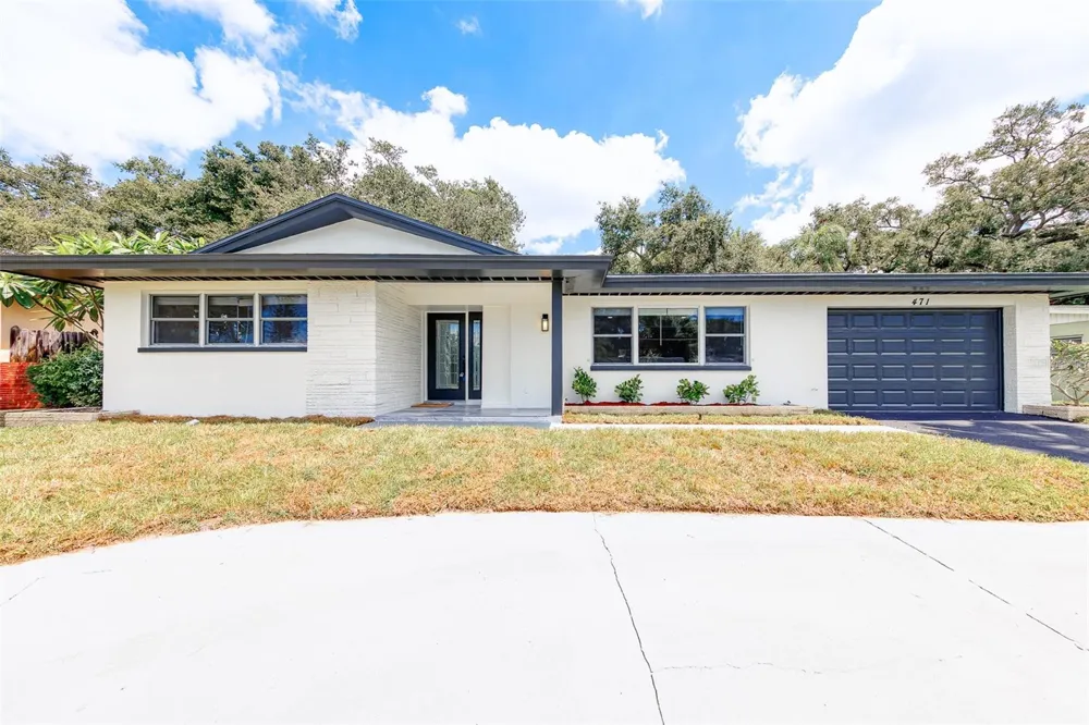 471 SIERRA CIRCLE E Largo, FL 33770