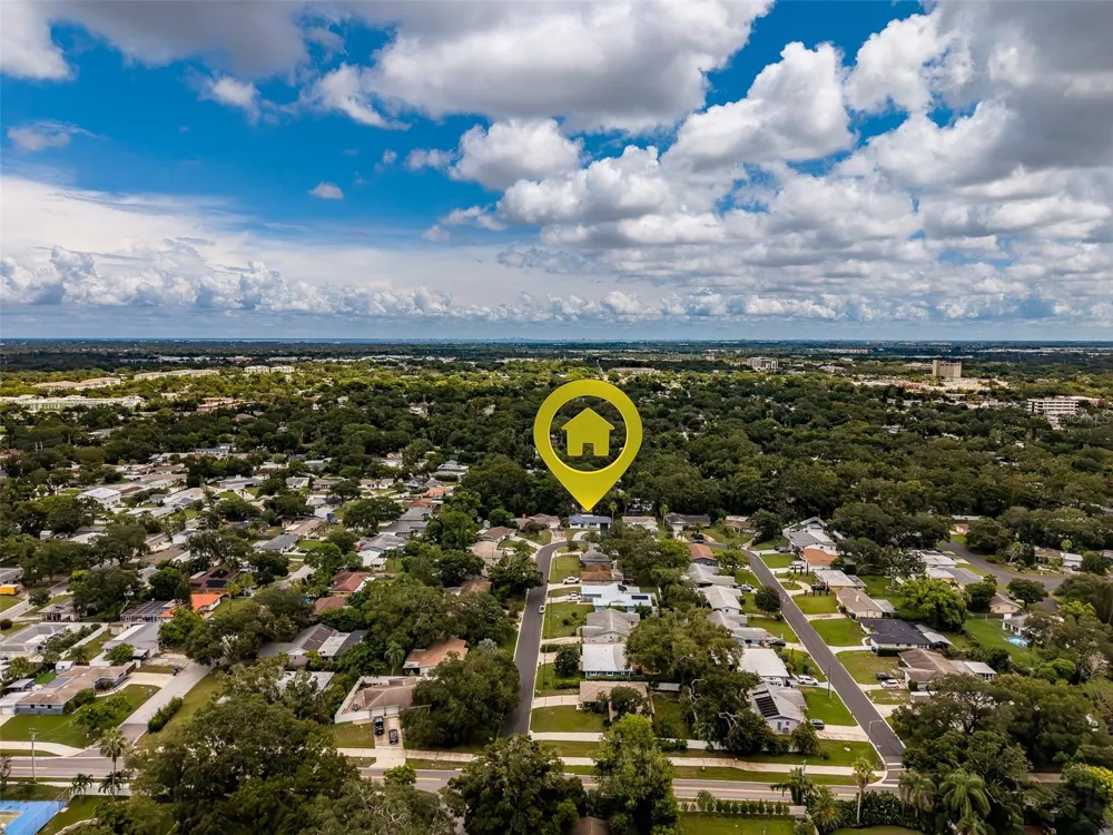 471 SIERRA CIRCLE E Largo, FL 33770