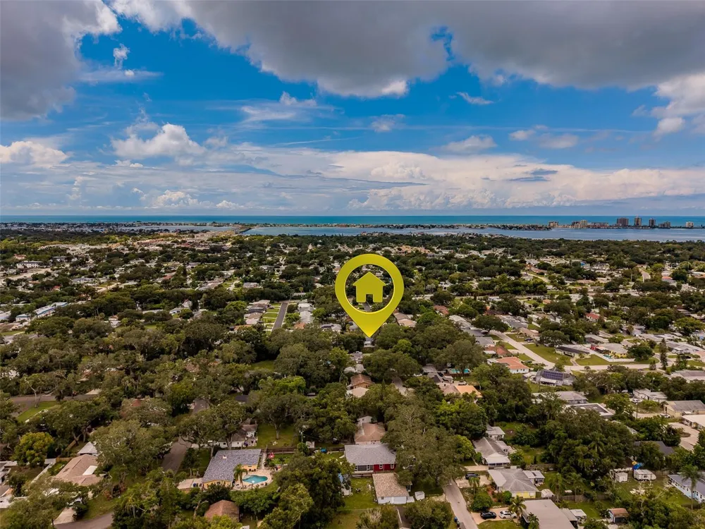 471 SIERRA CIRCLE E Largo, FL 33770