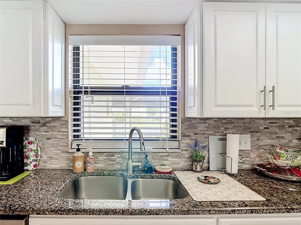 1759 LAKE PLACE #1759B Venice, FL 34293
