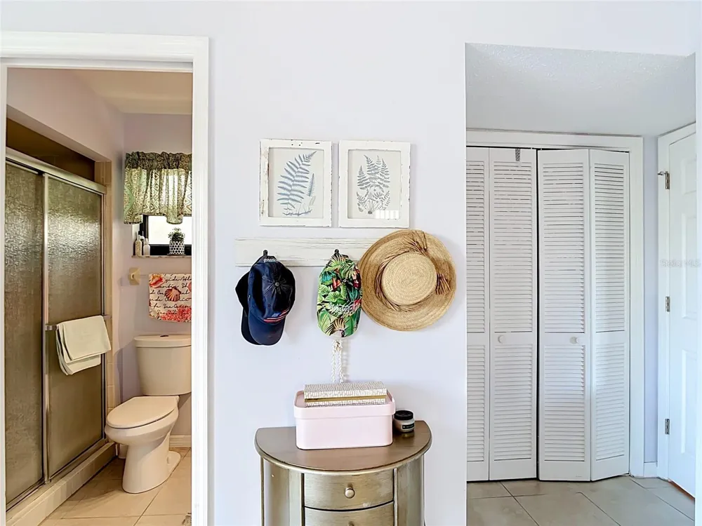 1759 LAKE PLACE #1759B Venice, FL 34293