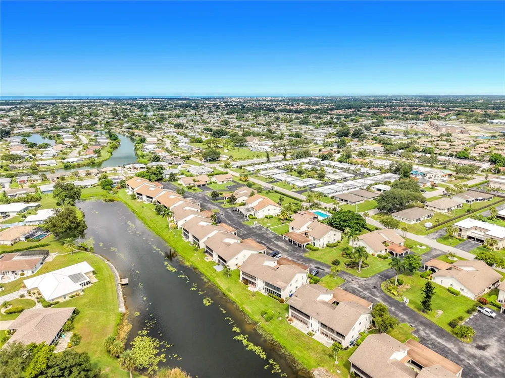 1759 LAKE PLACE #1759B Venice, FL 34293