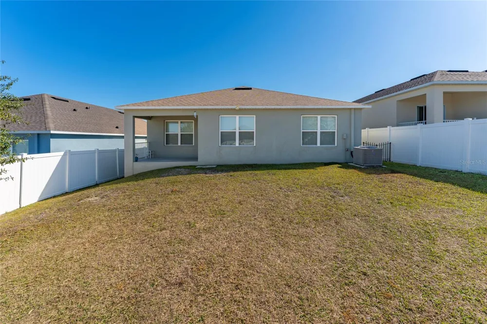 1825 JUNEBERRY STREET Clermont, FL 34715