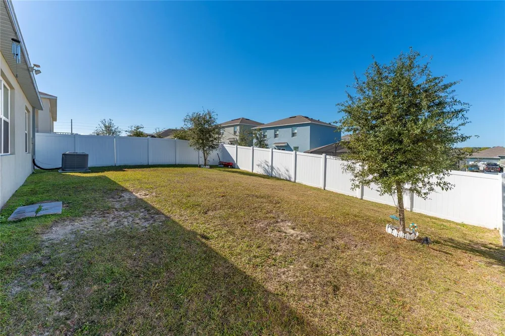1825 JUNEBERRY STREET Clermont, FL 34715