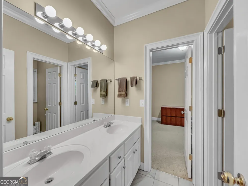 1071 Waterford CT Watkinsville, GA 30677