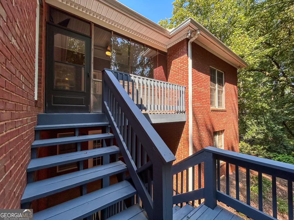1071 Waterford CT Watkinsville, GA 30677