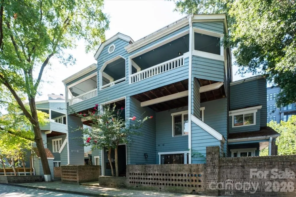 419 W 8th Street #59 Charlotte, NC 28202