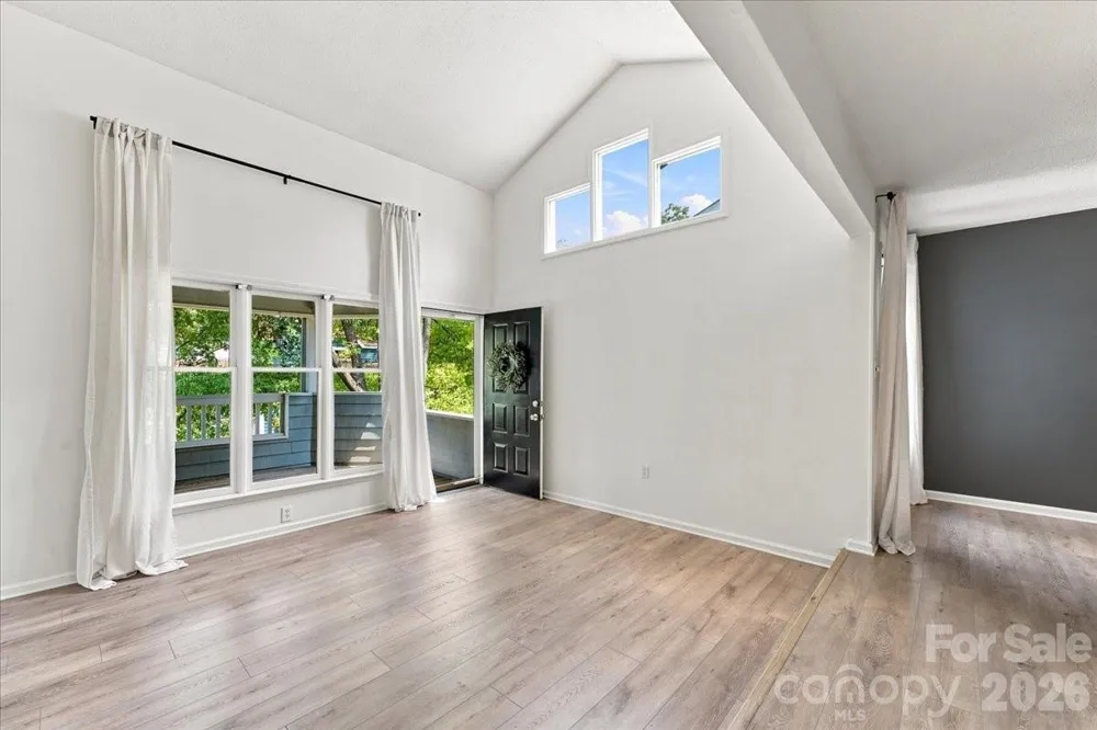 419 W 8th Street #59 Charlotte, NC 28202
