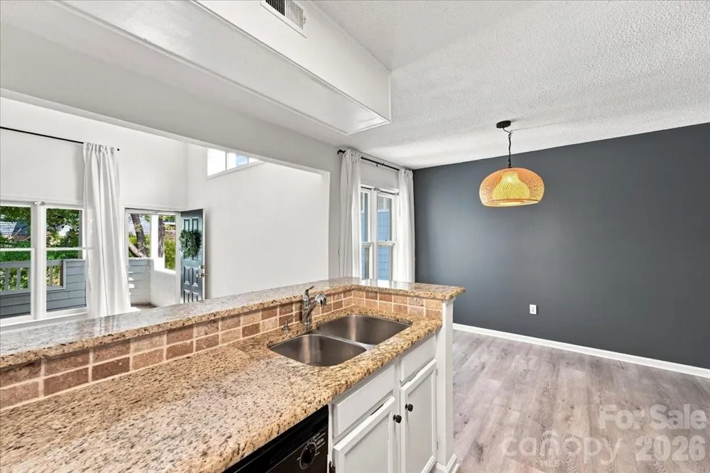419 W 8th Street #59 Charlotte, NC 28202