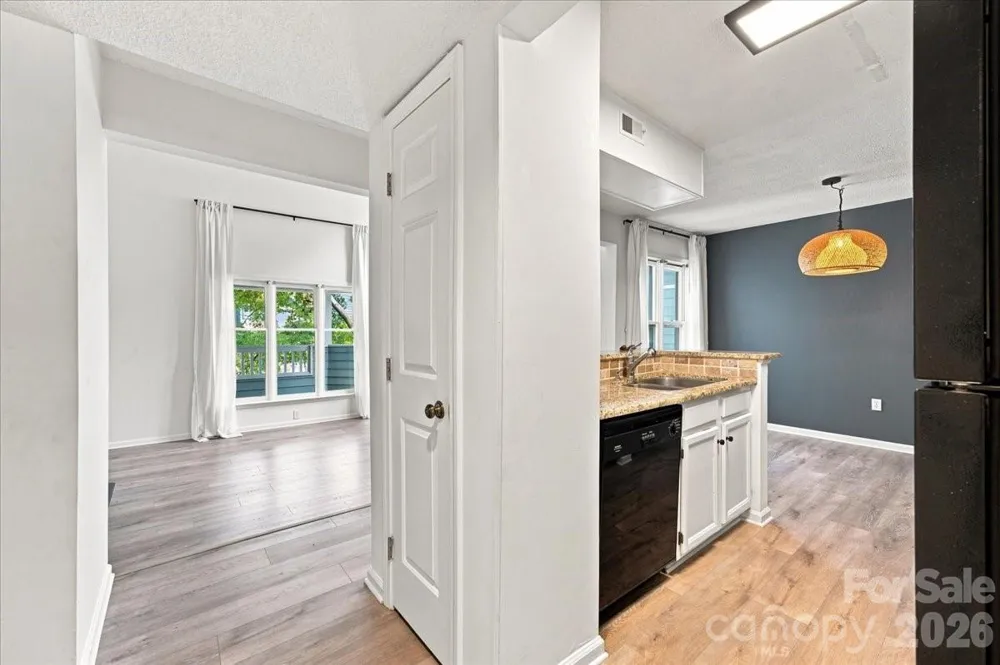 419 W 8th Street #59 Charlotte, NC 28202