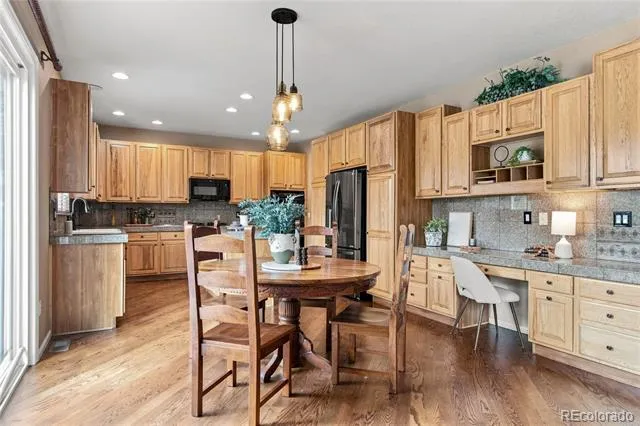 9723 Crowsley Court Parker, CO 80134