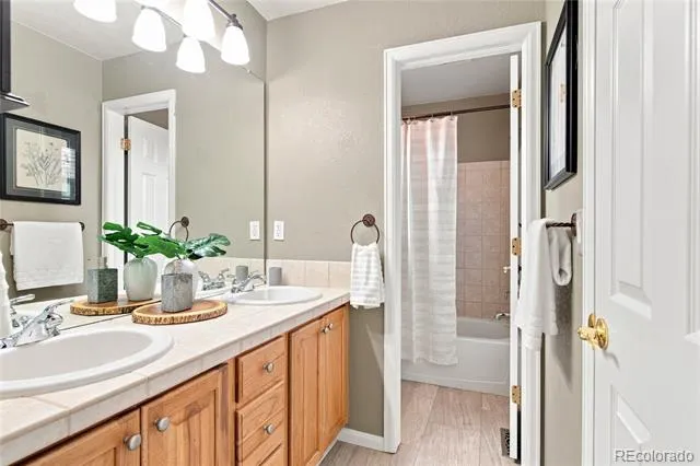 9723 Crowsley Court Parker, CO 80134