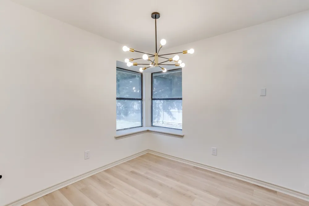 106 Sidney Drive Glenn Heights, TX 75154
