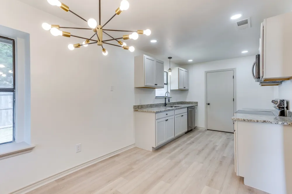 106 Sidney Drive Glenn Heights, TX 75154