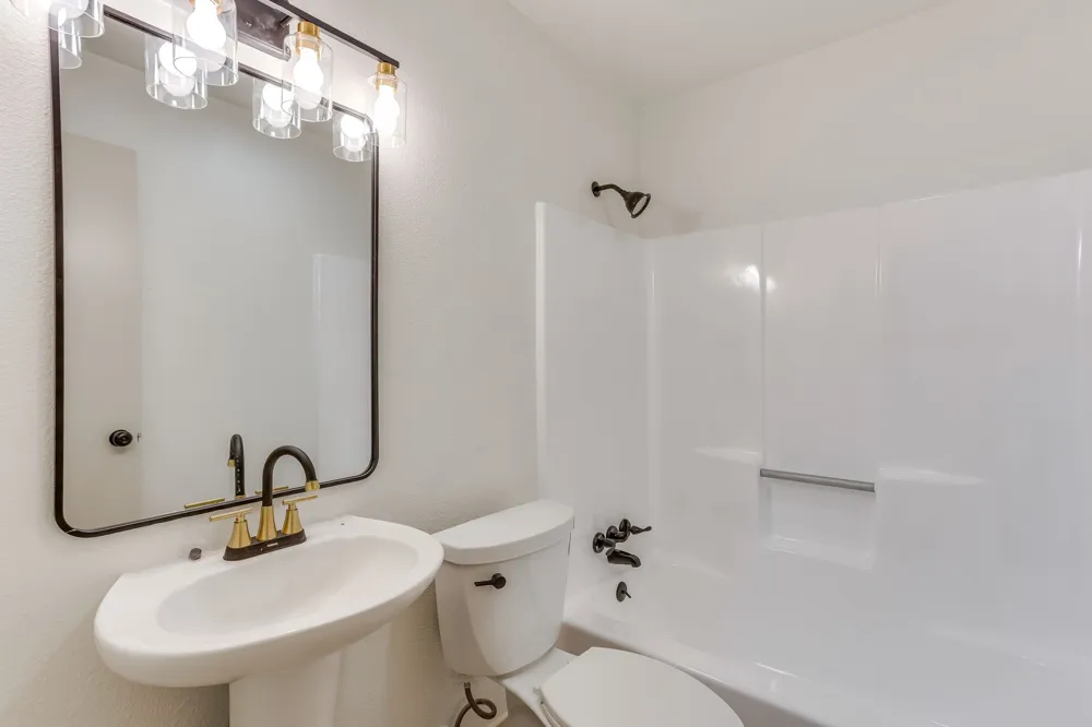 106 Sidney Drive Glenn Heights, TX 75154