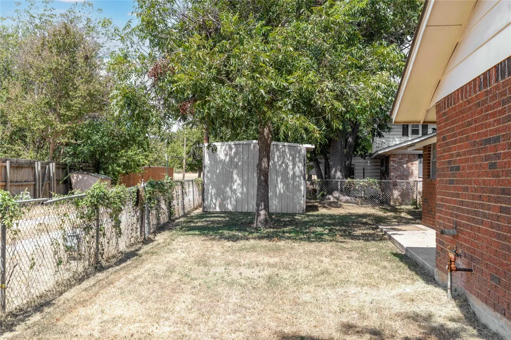 2103 16th Street Brownwood, TX 76801