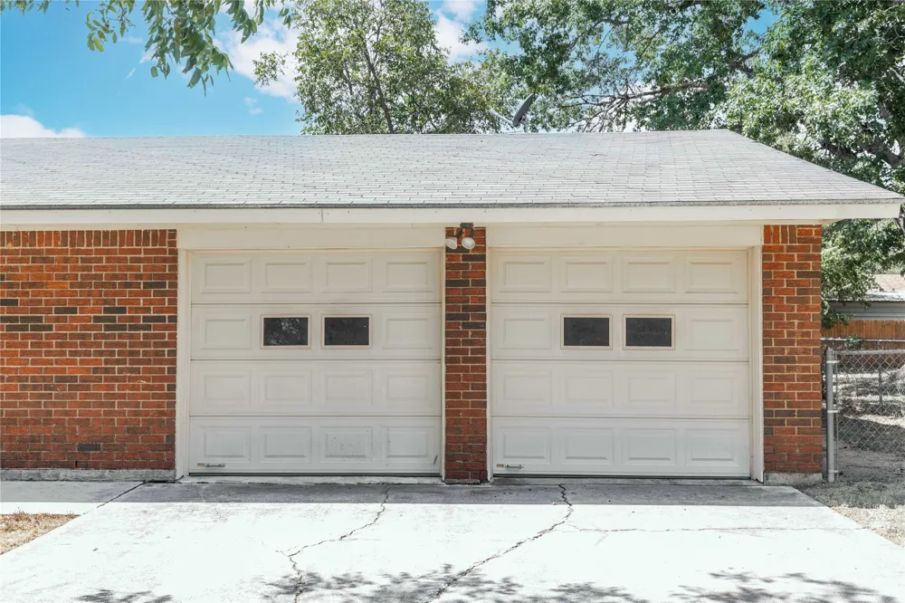2103 16th Street Brownwood, TX 76801