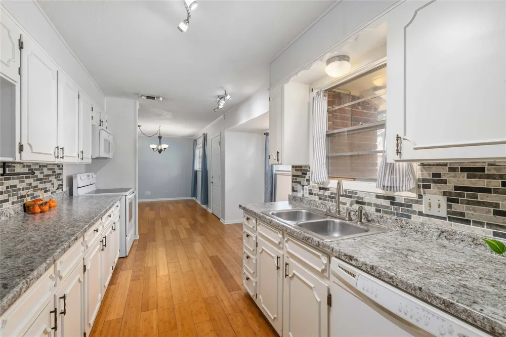 2103 16th Street Brownwood, TX 76801
