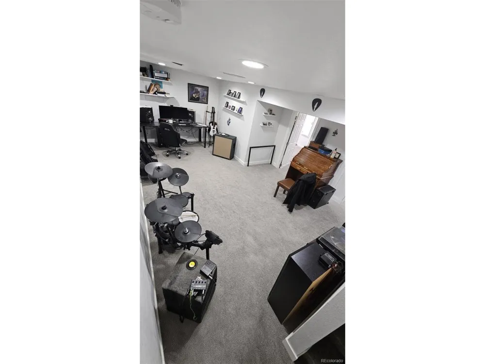 3725 S Granby Way Aurora, CO 80014
