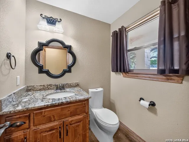 911 STONEY RIDGE RD Bulverde, TX 78163