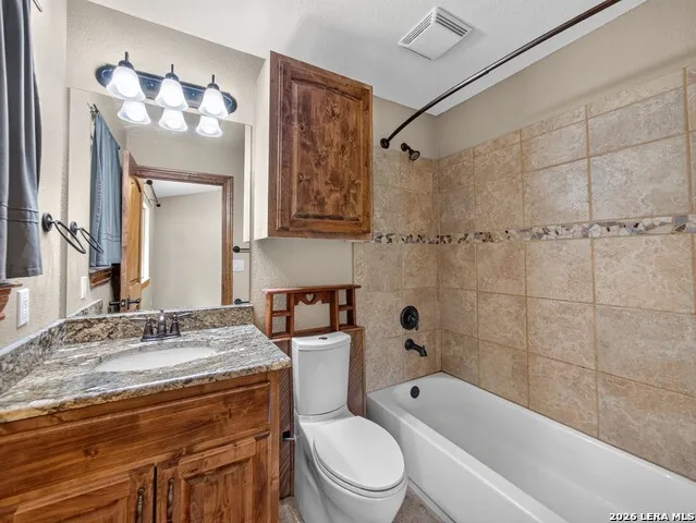 911 STONEY RIDGE RD Bulverde, TX 78163