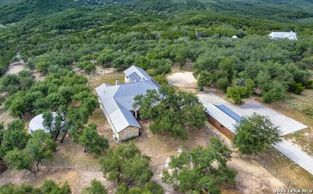 911 STONEY RIDGE RD Bulverde, TX 78163