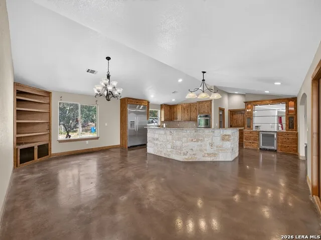 911 STONEY RIDGE RD Bulverde, TX 78163