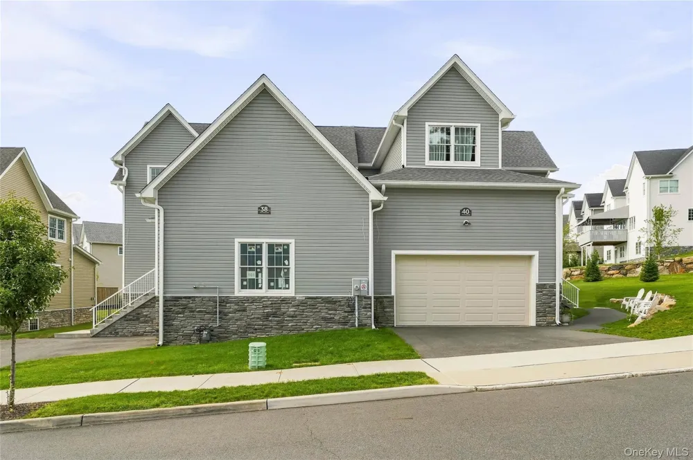 38 Van Arsdale Road Monroe, NY 10950