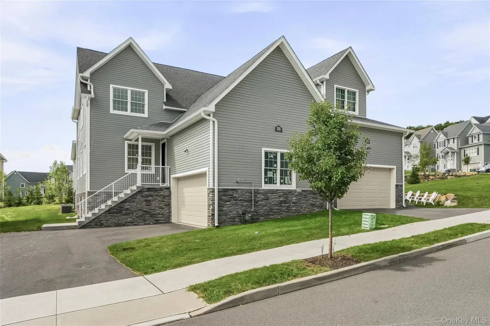 38 Van Arsdale Road Monroe, NY 10950