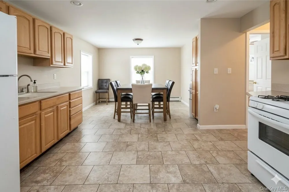 3 Kingsland Drive New City, NY 10956