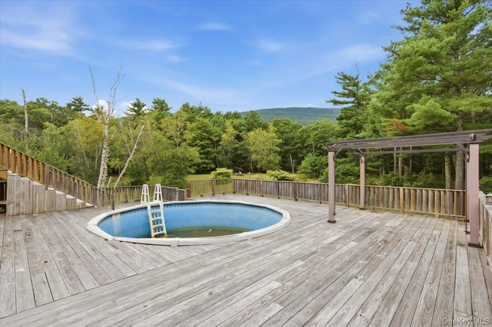 757 Bogart Road Catskill, NY 12414