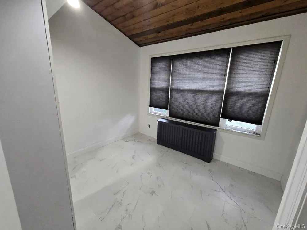 3175 Layton Avenue Bronx, NY 10465